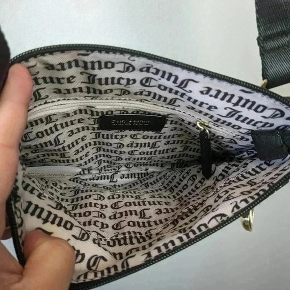 JUICY COUTURE crossbody bag In GREAT  used condition lenght adjustable! - Picture 5 of 10